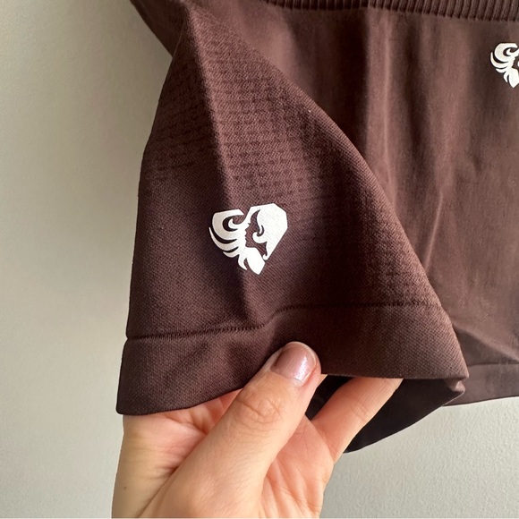 Power Seamless Shorts - Picture 4 of 7